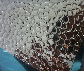 Painted 3003 Embossed Aluminum Sheet Oxidation Finish Surface Anti - Corrosion